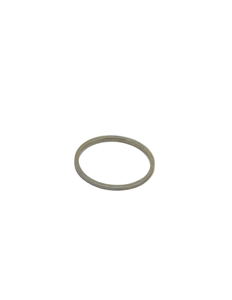 Black ring by may hofman jewellery 